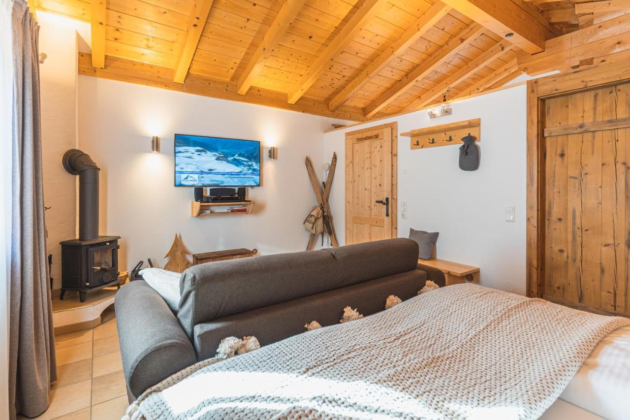 Dorfchalets Kaprun Exteriör bild