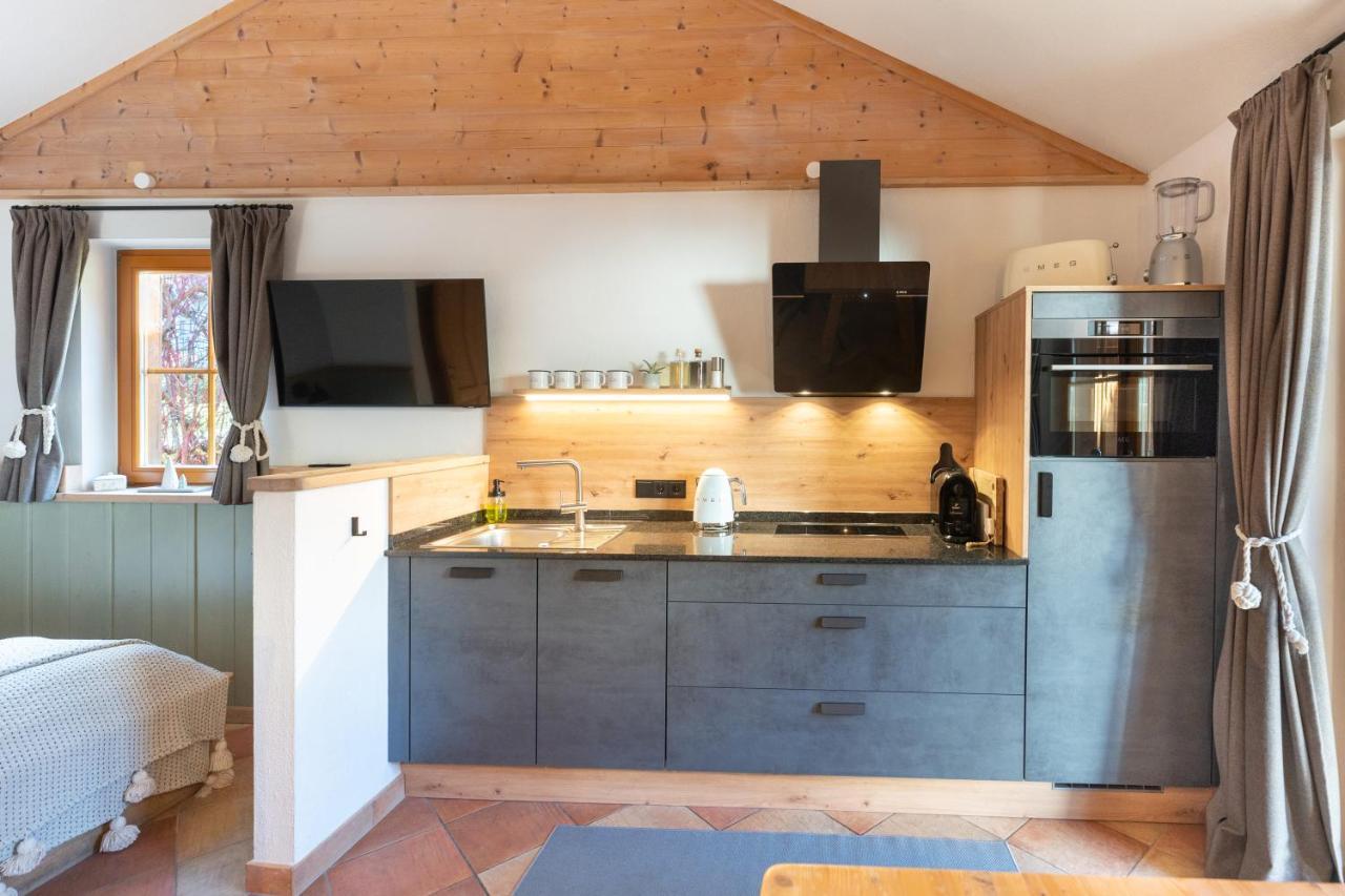 Dorfchalets Kaprun Exteriör bild